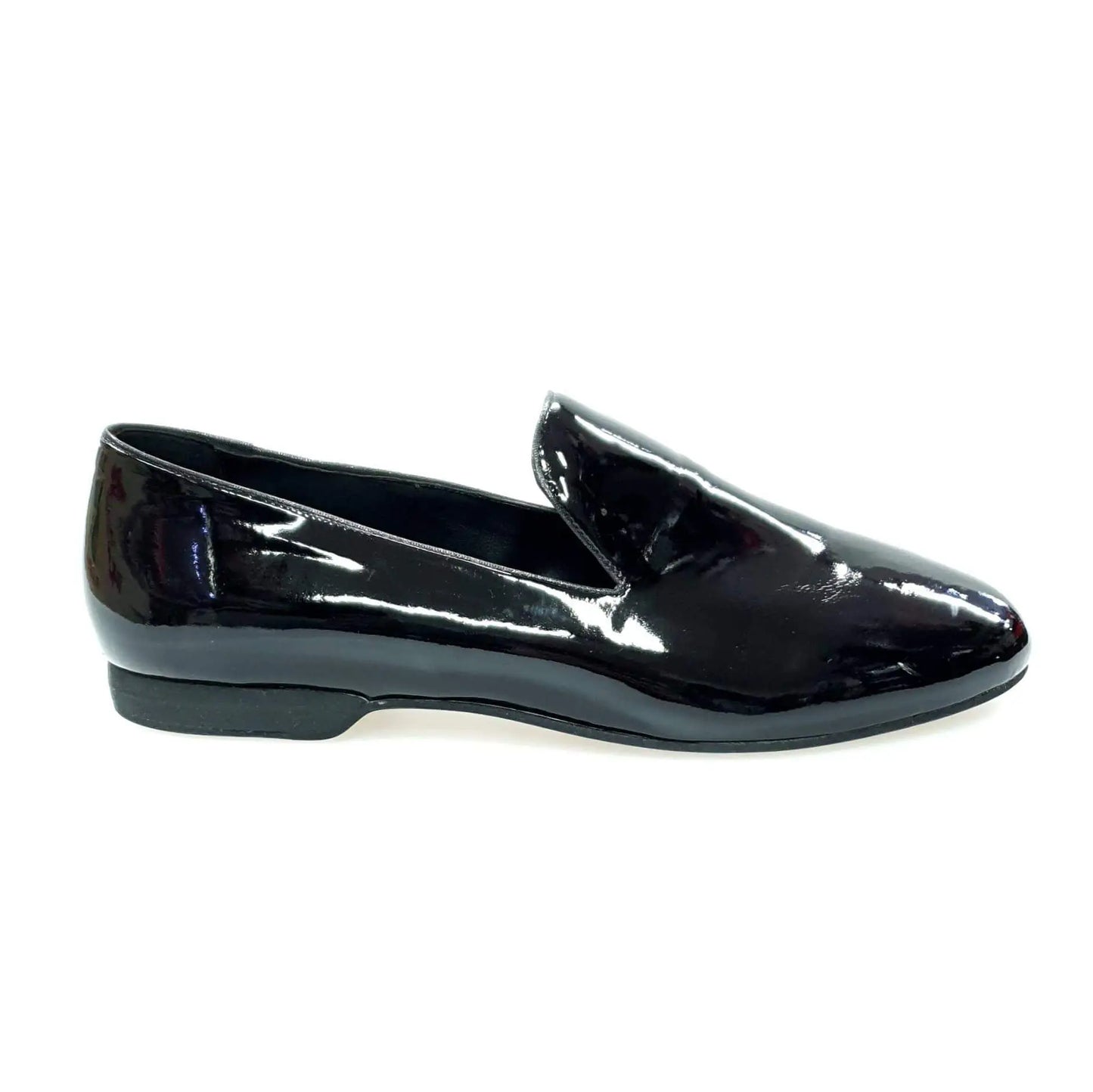 Scarpa mocassino da uomo Wish Dance Shop in vernice nera con profili neri, elegante e lucida.