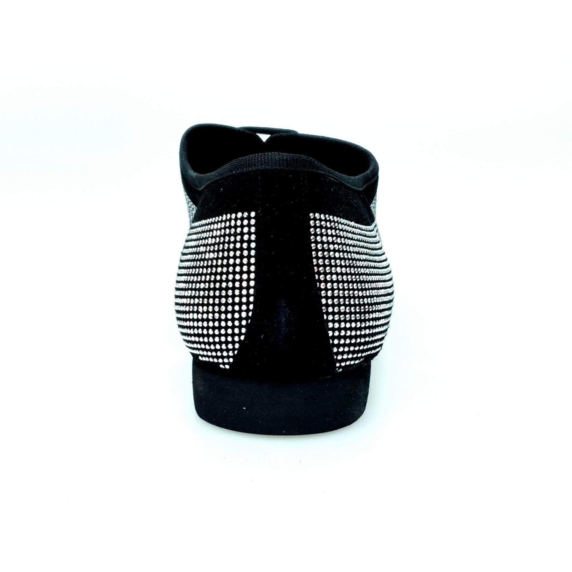 Scarpa stringata da uomo Malaga Broadway Wish Dance Shop in camoscio nero con dettagli brillanti, forma tonda, chiusura Oxford.