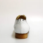 Carica immagine nella Galleria, Scarpa Wish Dance Shop Richard MS14 in pelle bianca e argento, design stringata coda di rondine, forma lunga Oxford Brogue
