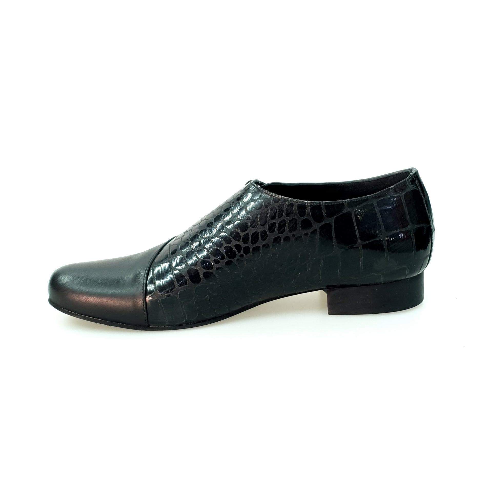 Scarpa da uomo Franco MS19 in pelle nera e cocco nero, con forma tonda, scarpa stringata elegante e classica.