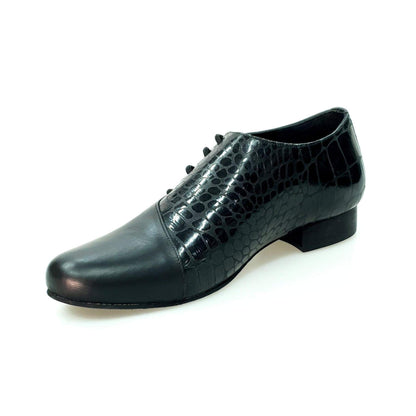 Scarpa da uomo Franco MS19 in pelle nera e cocco nero con forma tonda, stringata, stile elegante e classico.