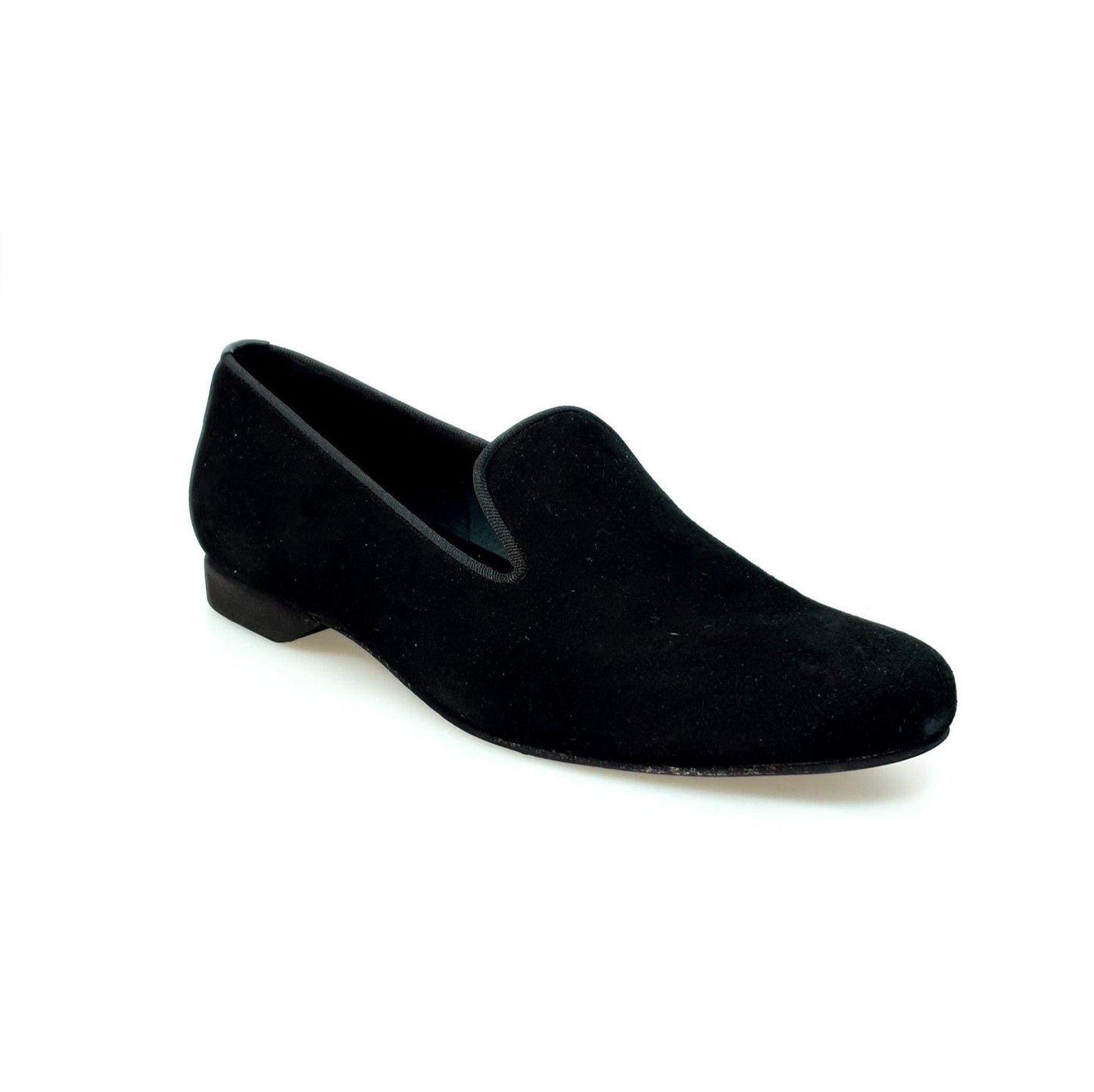 Scarpa da uomo Boris MS20 in camoscio nero con punta tonda, mocassino Wish Dance Shop, elegante e comoda.