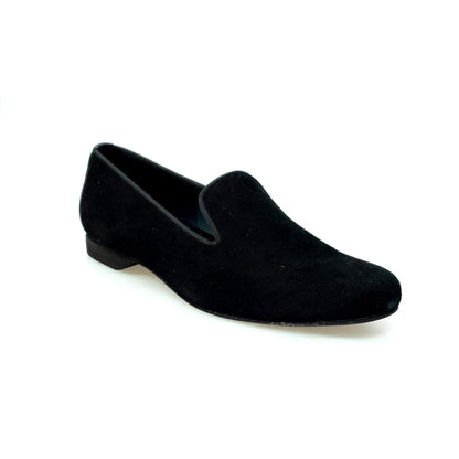 Scarpa da uomo Boris MS20 in camoscio nero con punta tonda, mocassino Wish Dance Shop, elegante e comoda.