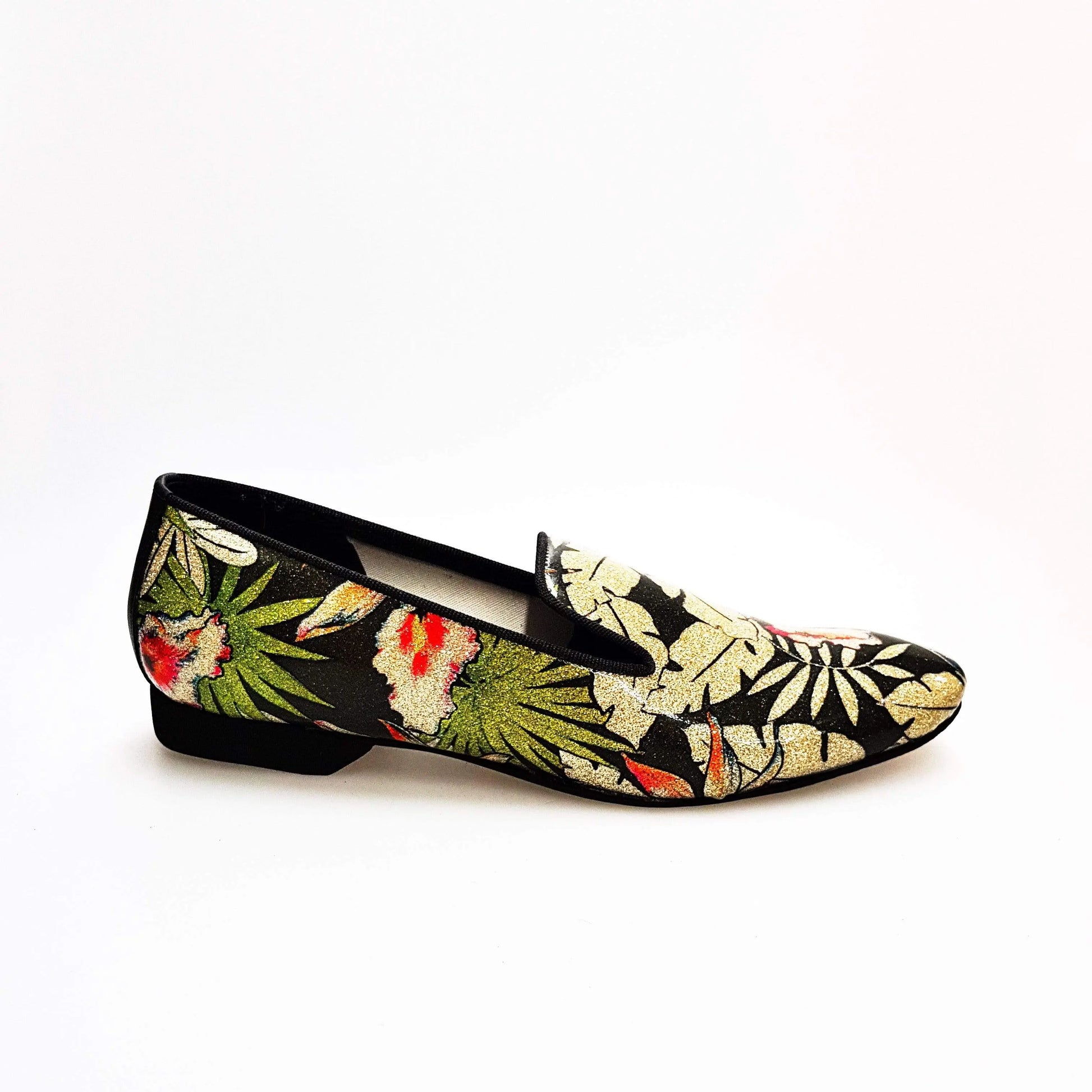 Mocassino uomo Pasiòn MS20 Wish Dance in metalak tridimensionale Fleur Oro oro e nero, stile lungo elegante.