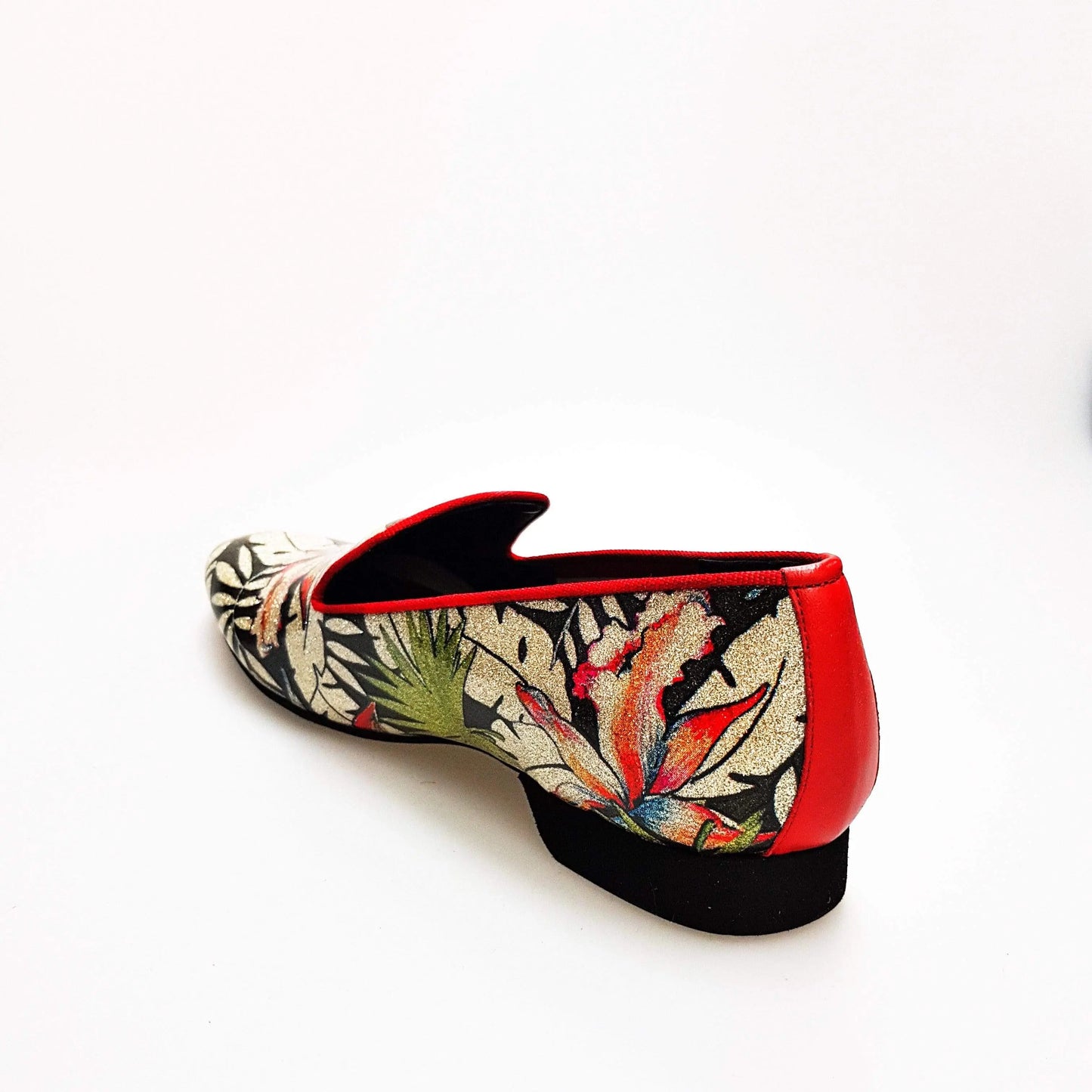 Scarpa da uomo Pasiòn MS20 Wish Dance Shop, mocassino in metallo tridimensionale Fleur Oro con dettagli rossi, forma lunga elegante