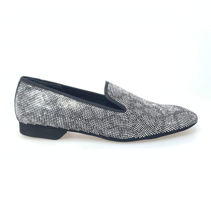 Scarpa da uomo Zeus MS20 in camoscio nero con borchiette silver a disegno pitone, mocassino in stile elegante e moderno