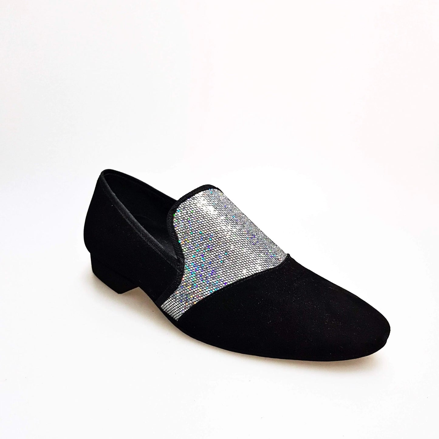 Scarpa mocassino uomo Aaron (MS22) in camoscio nero con dettagli in tessuto boreale argento, forma lunga, Wish Dance Shop