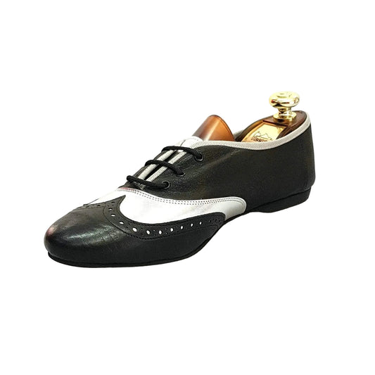 Scarpa jazz Eddy NY08 Wish Dance Shop con pelle nera e inserto in pelle argento, comoda e elegante per danza jazz.
