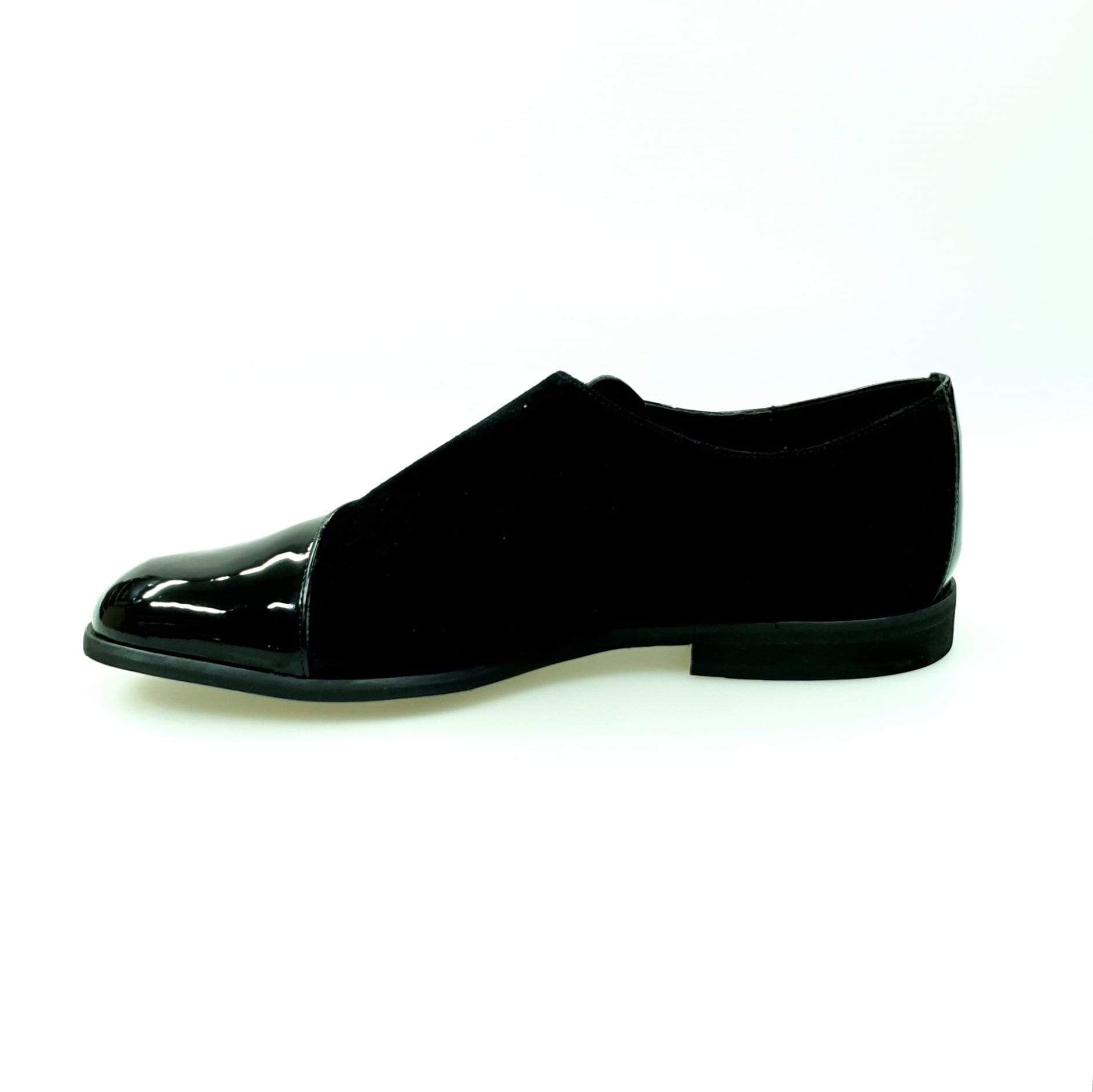 Scarpa da uomo Wish Dance Shop PABLO PJ in vernice nera e camoscio nero con suola in Microlight, stile elegante e moderno