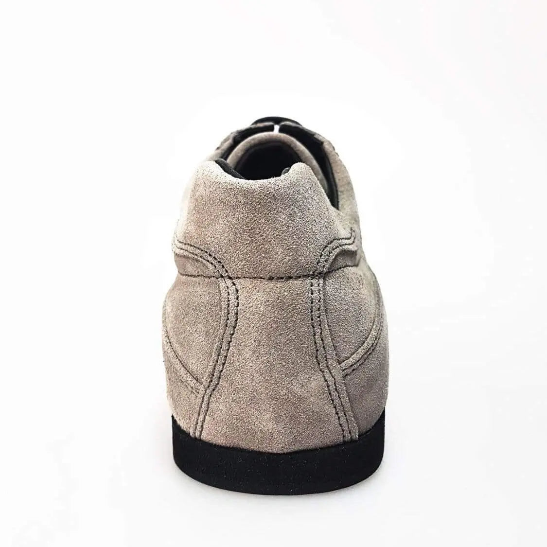 Scarpa sport Ghibli Sport IMOLA in camoscio grigio, sneaker Wish Dance Shop, stile confortevole e moderno.