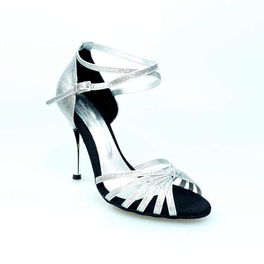 Scarpa da ballo Wishdance Pepa 210/6 in glitter argento con tacco stiletto e fascette laminato argento.