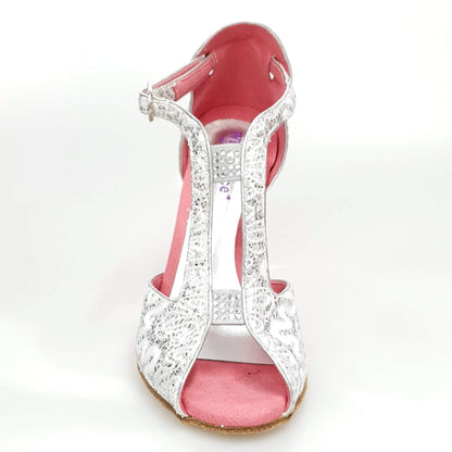 Scarpa da donna Sophie (401) in pizzo bianco con tacco a spillo laminato argento e dettaglio in glitter argento.
