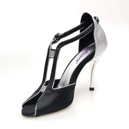 Scarpa da donna Wishdance ELIDE in raso nero e lurex argento, elegante e lucente, con dettagli raffinati e design femminile.