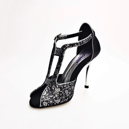 Scarpa da donna Wishdance Fascino (401) in tessuto veneziano fiorato silver e lurex nero, con dettagli eleganti e lucenti.