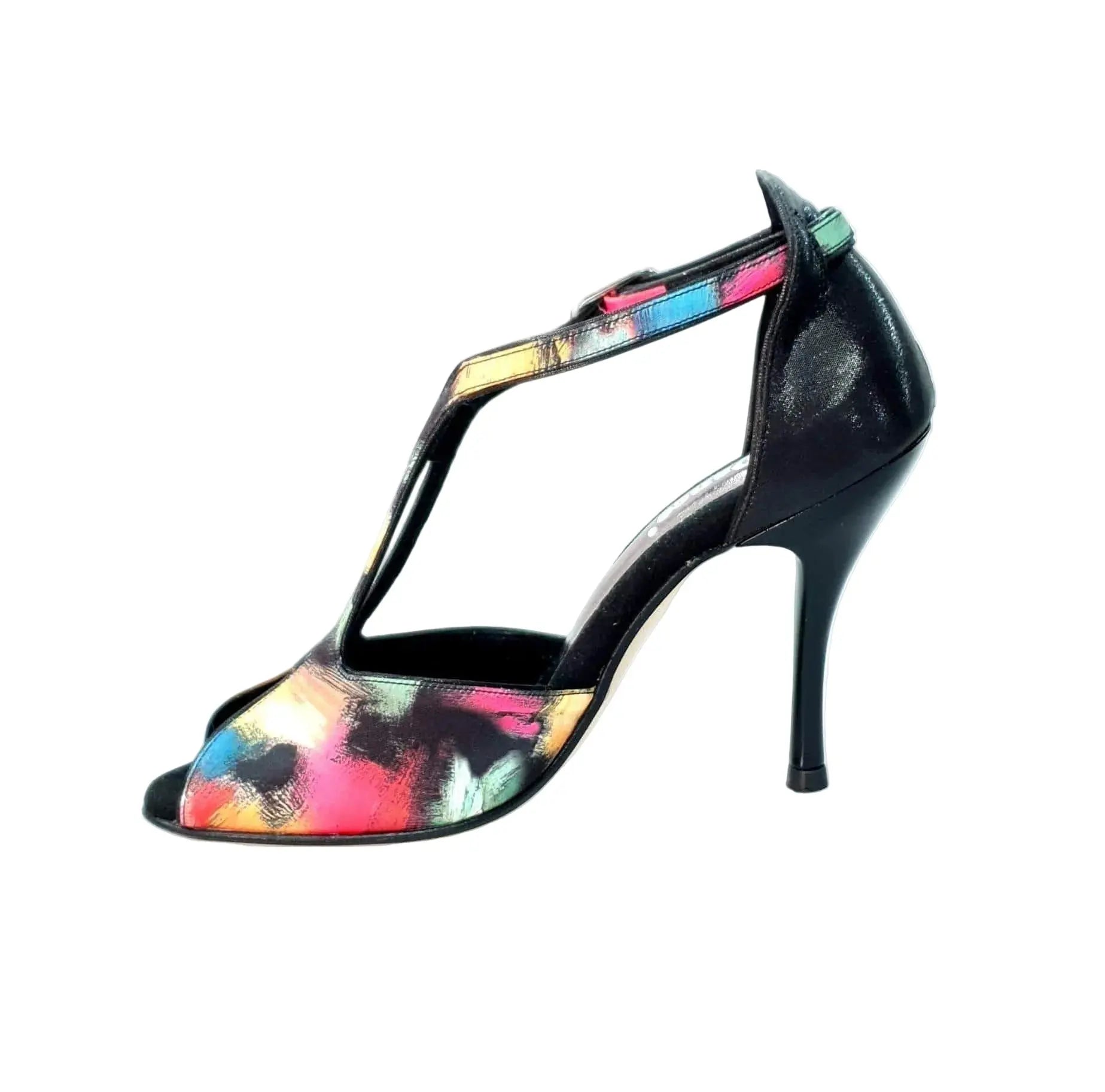 Scarpa da donna Wishdance Fascino (401) in tessuto Picasso nero con tallone lurex nero e tacco a spillo smaltato nero.