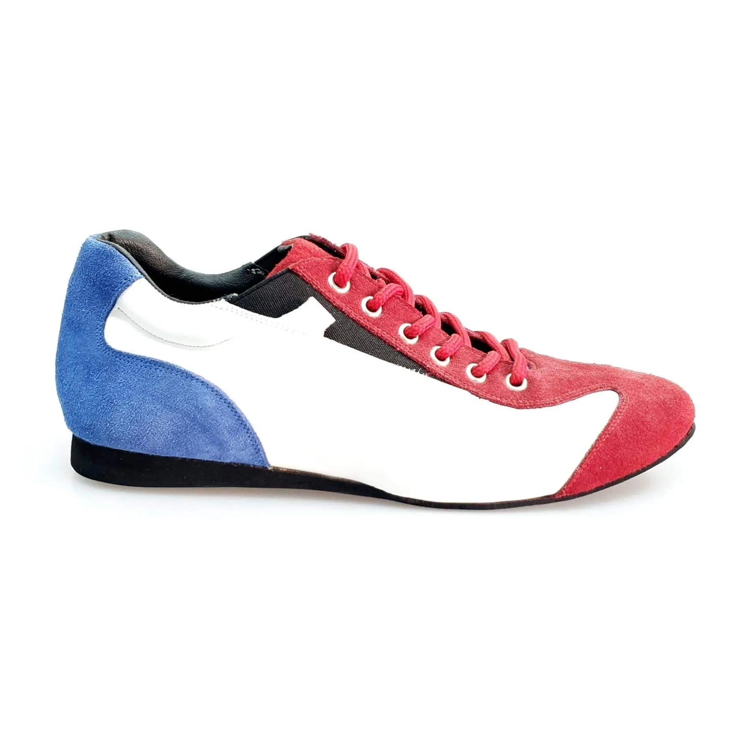 Scarpa Wishdance Ivan Camaguey, sneaker Bandera Cubana in camoscio rosso e blu royal con dettagli in pelle bianca.