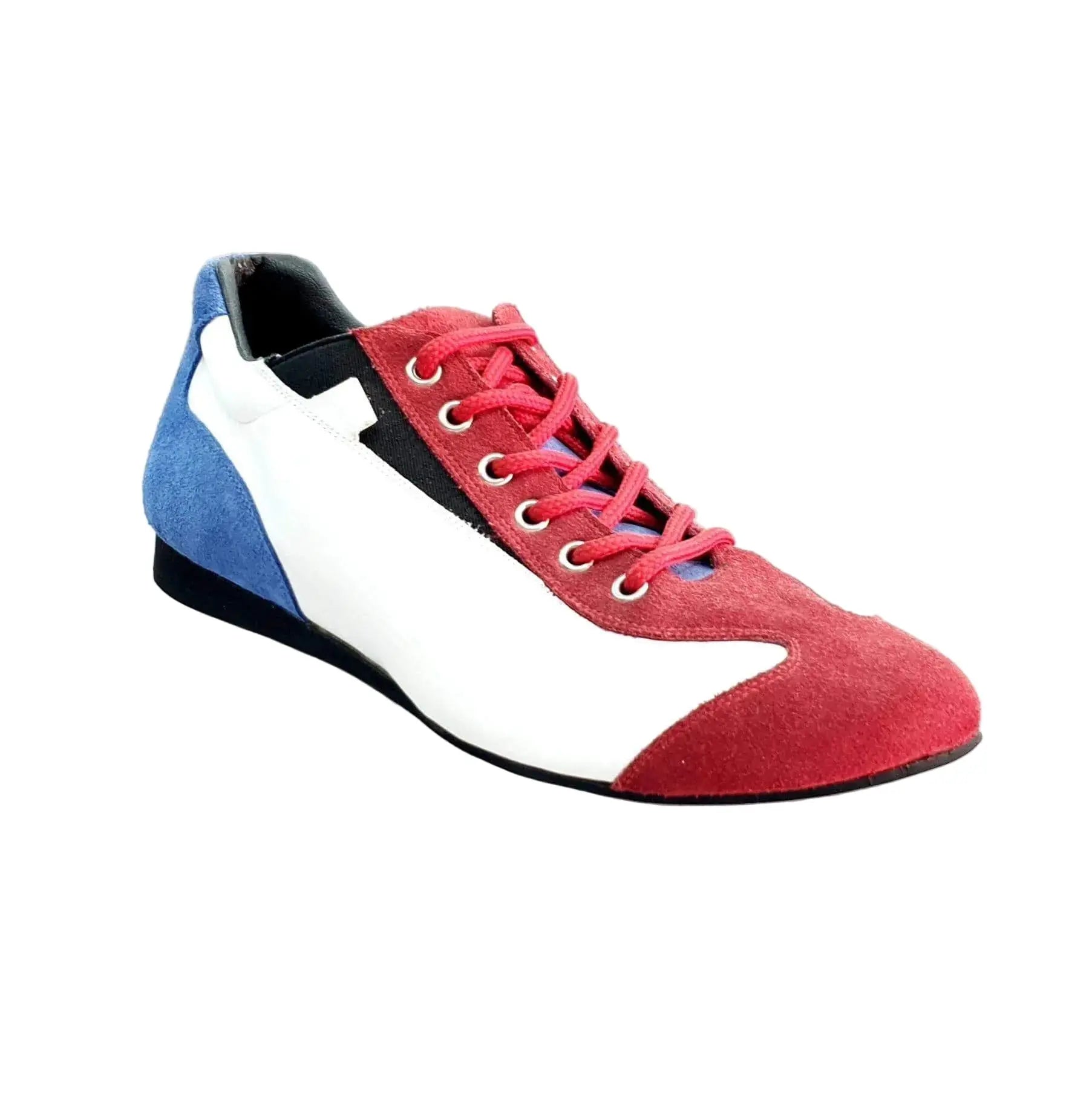 Scarpa Wishdance Camaguey Ivan con sneaker bandiera cubana, camoscio rosso, blu royal e pelle bianca, in stile extraconfort.