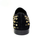Load image into Gallery viewer, Wishdance Mocassino Jack Sparrow in Camoscio nero Swarovski Neri incastonati con Borchie dorate e Fondo Cuoio Premium
