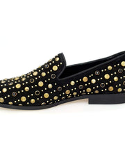 Load image into Gallery viewer, Wishdance Mocassino Jack Sparrow in Camoscio nero Swarovski Neri incastonati con Borchie dorate e Fondo Cuoio Premium
