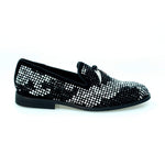 Load image into Gallery viewer, Wishdance Mocassino Lyon Camoscio Nero miniborchie Nere e Argento
