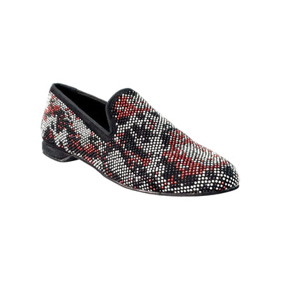 Mocassino Wishdance Viper Red in camoscio nero con dettagli Swarovski bianchi e rossi, su fondo in gomma robusta.