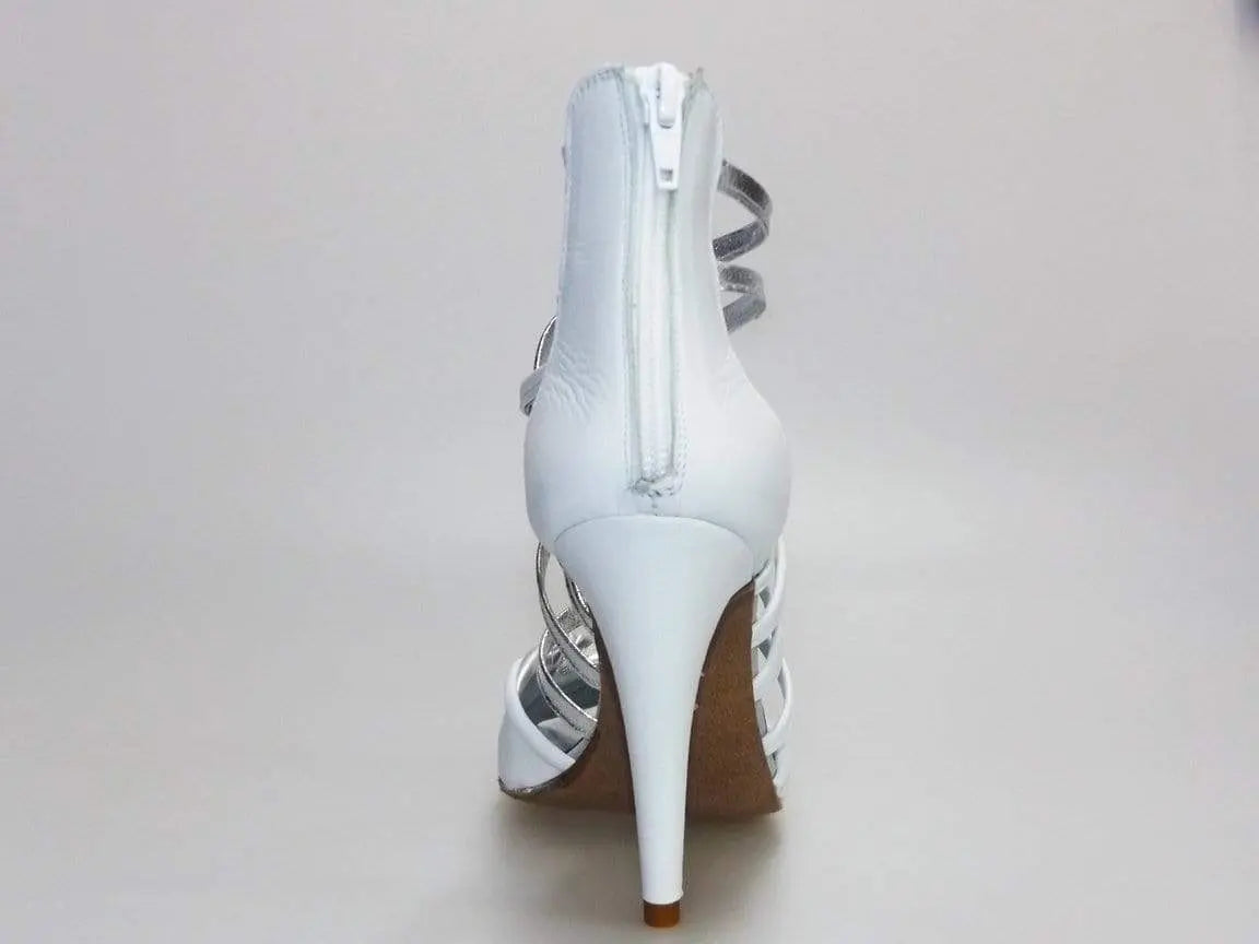 Sandalo alto da donna Wishdance Natalia (360) in pelle bianca e argento, con design elegante e dettagli raffinati.