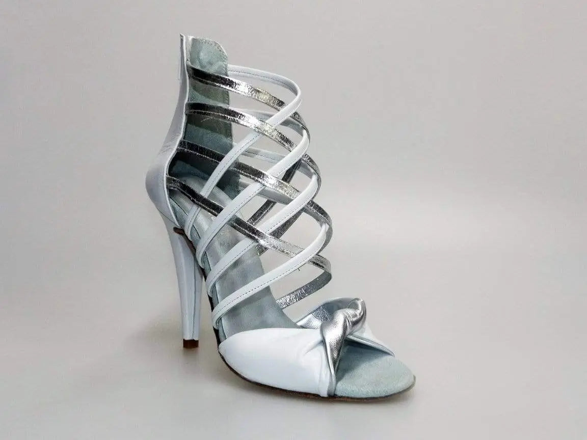 Sandalo alto da donna Wishdance Natalia (360) in pelle bianca e argento, con design elegante e cinturino alla caviglia.