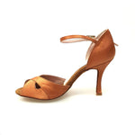 Carica immagine nella Galleria, Wishdance Scarpa Basica da donna in Raso Bronzo con cinturino singolo
