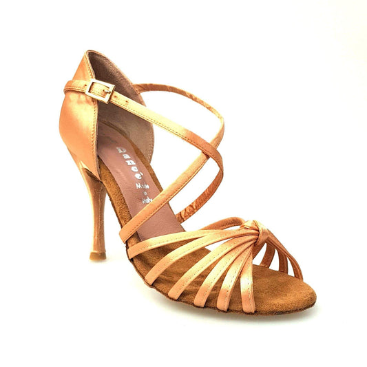 Scarpa da ballo Wishdance Patty QC in raso seta carne, con fascette, cinturino incrociato, tacco spillo e design elegante da donna.