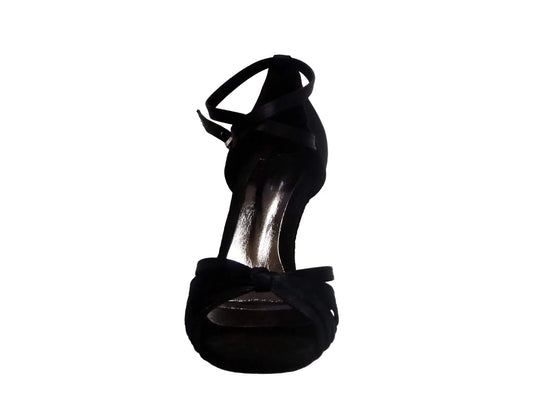 Scarpa da ballo Wishdance Pepa in raso nero con fascette in camoscio e tacco a rocchetto, modello 210/6.