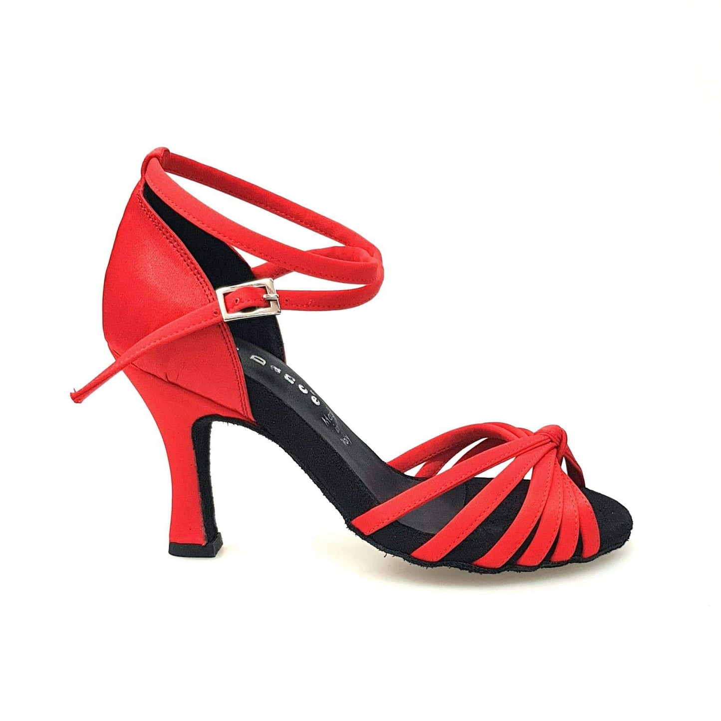 Scarpa da ballo Wishdance Patty QB in raso rosso con fascette, cinturino doppio e tacco a rocchetto, ideale per danze eleganti.