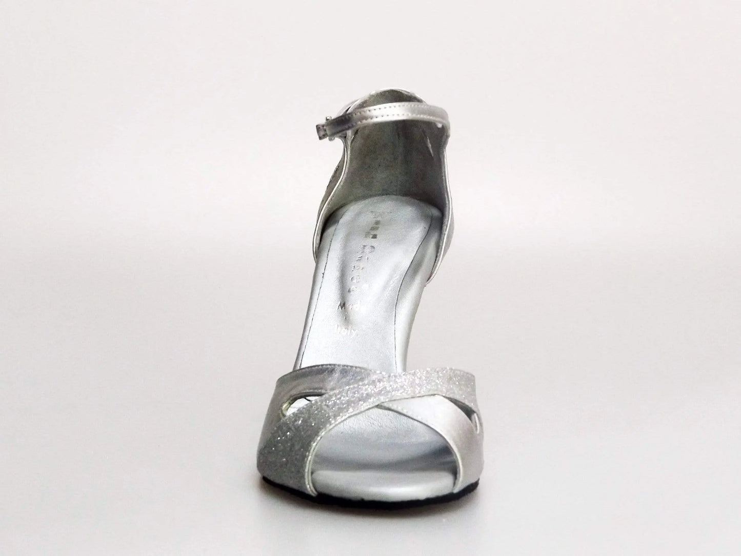 Scarpa da donna Wishdance Ely QA in pelle argento e glitter, cinturino alla caviglia e tacco rocchetto, stile elegante e brillante