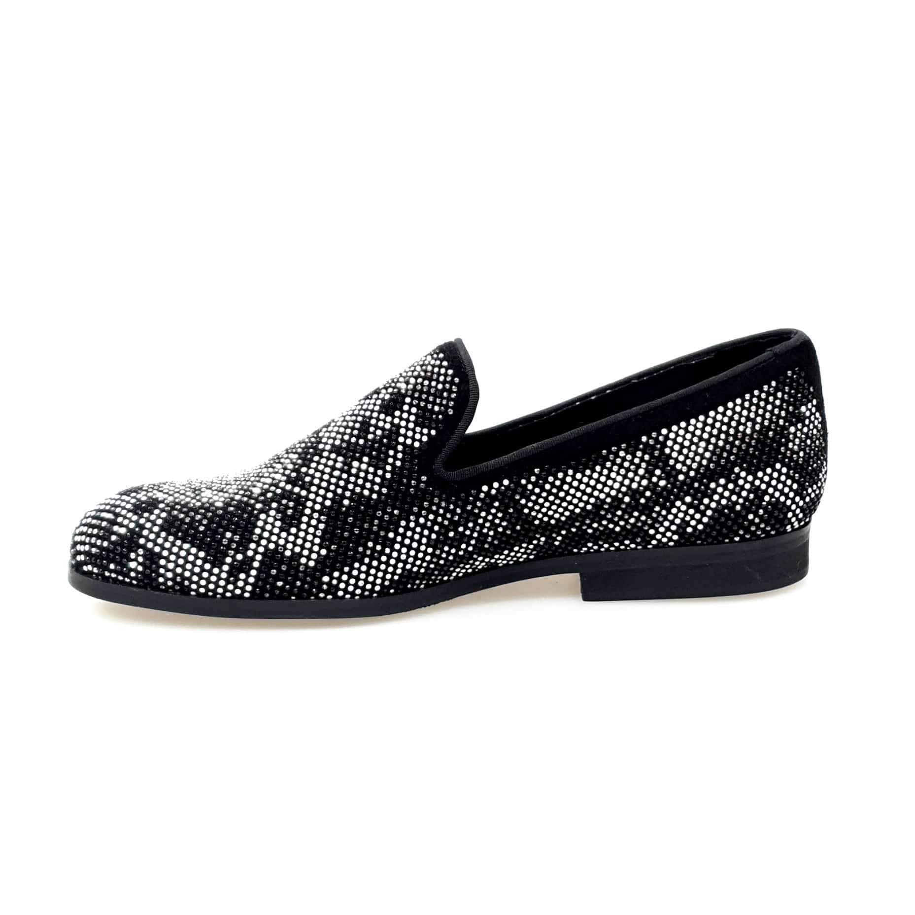 Mocassino uomo Viper Black Wishdance in camoscio nero con dettagli Swarovski, suola micro light, elegante e raffinato.